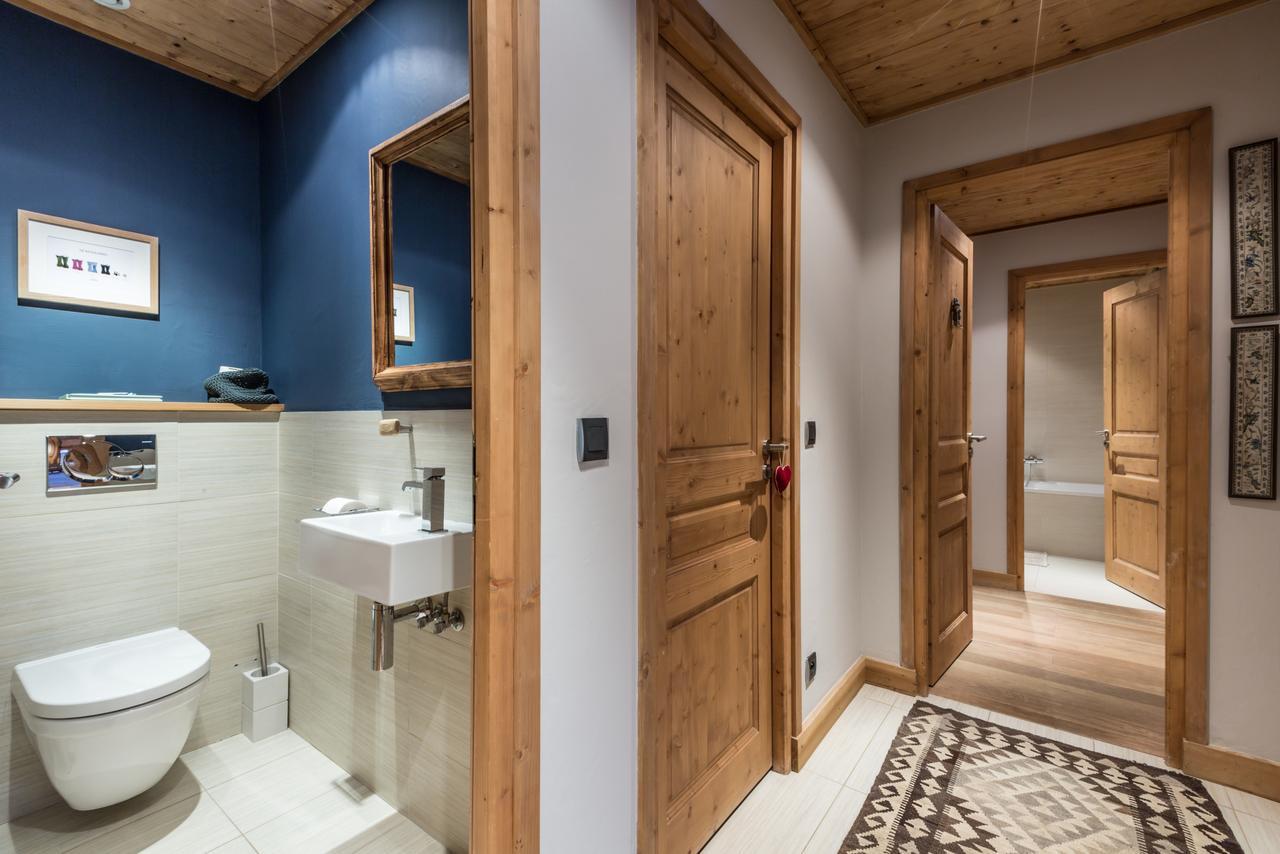 Apartment Au Bon Coin - Luxury Chamonix Hidden Haven, Mont Blanc View, Hot Tub And Garden Exterior photo
